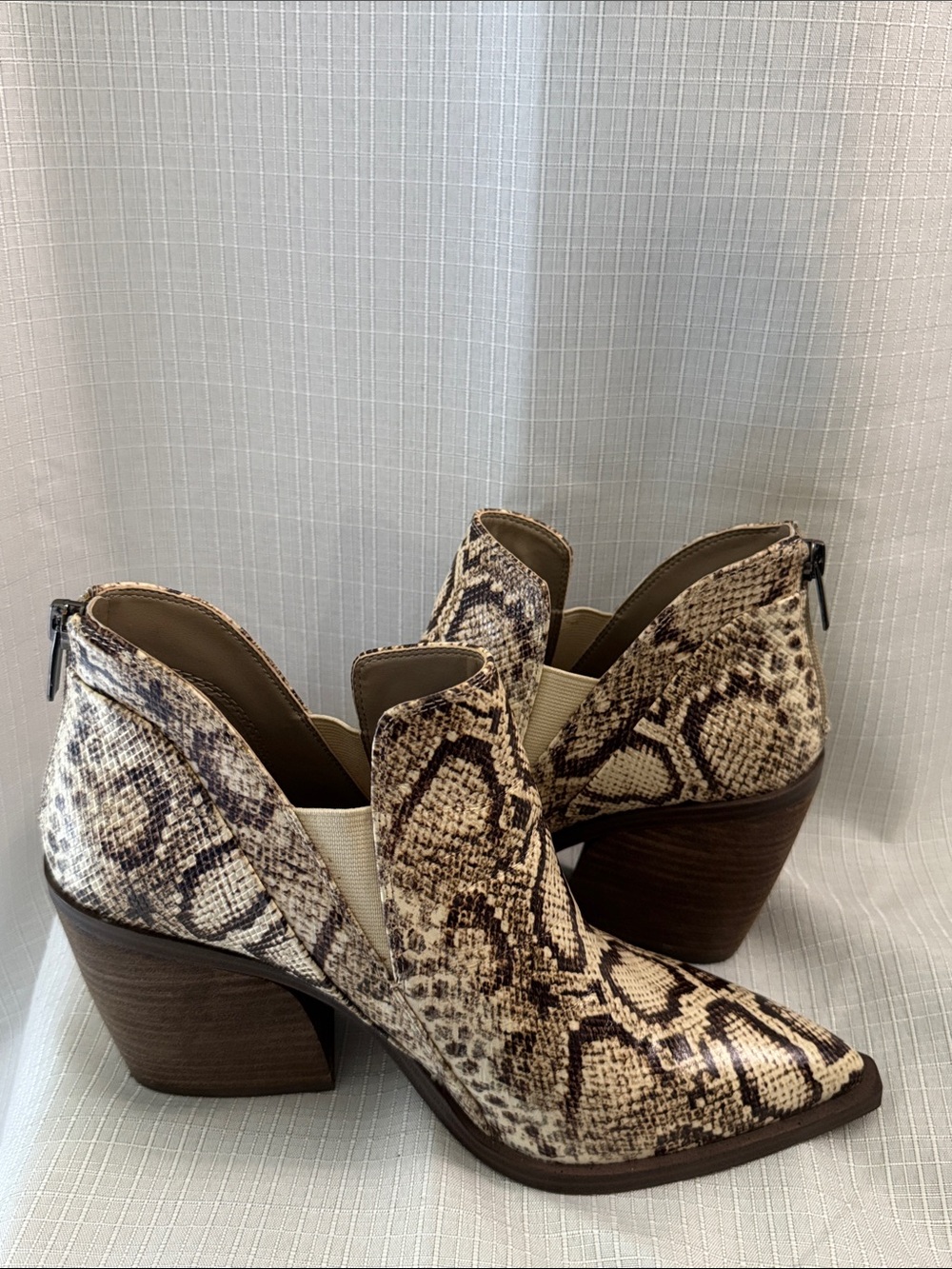 Vince Camuto Women’s Snake-Print Pointed Toe Ankle Boots - Brown - Picture 4 of 6